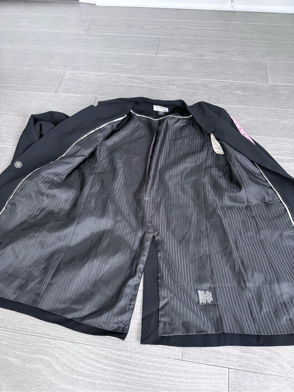 Anthropologie Essential Boyfriend Blazer Black Tuxedo Satin Trim Jacket Size 0 - Picture 14 of 16